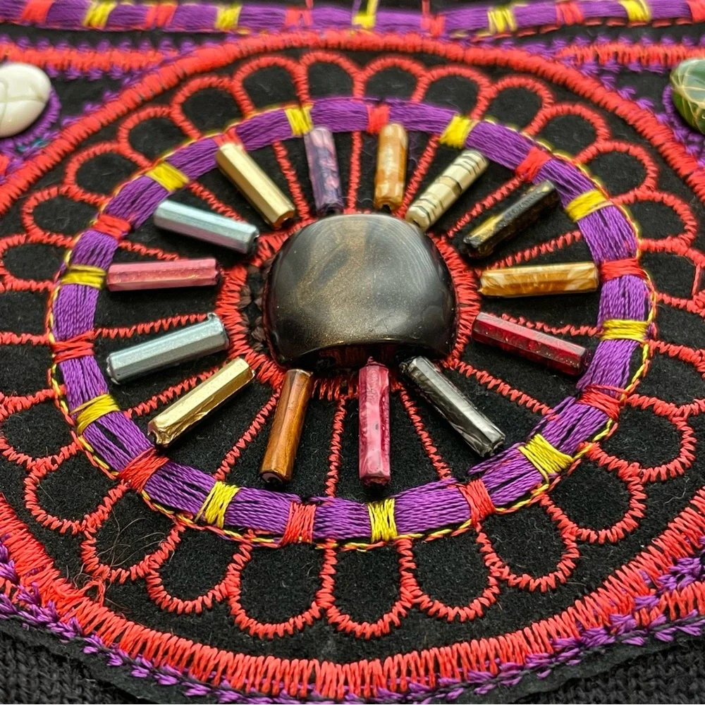 Joseph A. Bohemian Blouse Size XL Black Beautiful Embroidery Beaded 3/4 Sleeve - Picture 4 of 11